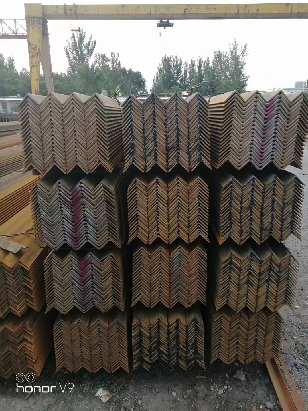 Wide range of sizes and shapes available for various wholesale needs