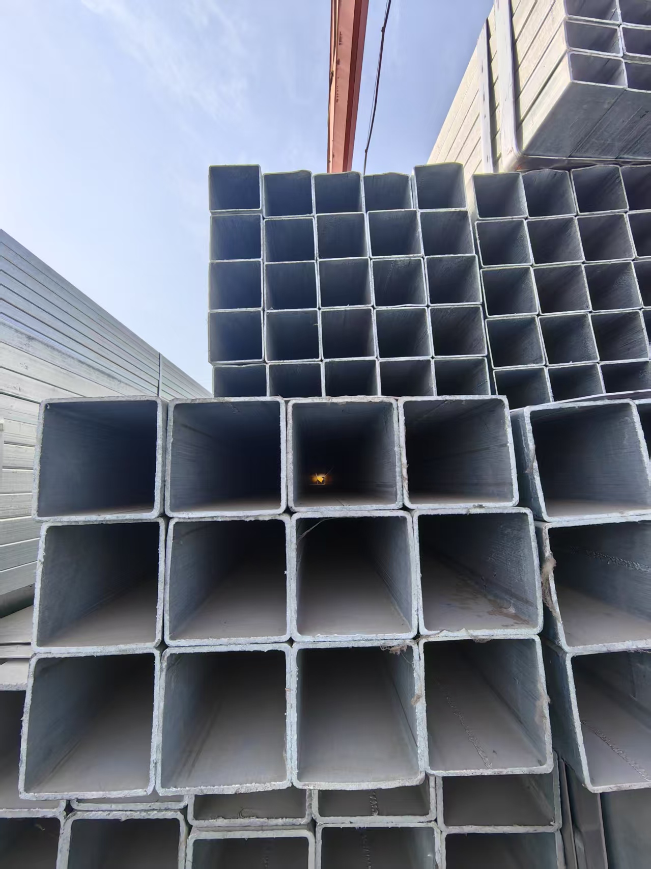 Applications of Seamless Cold Drawn Steel Tubes in Various Industries