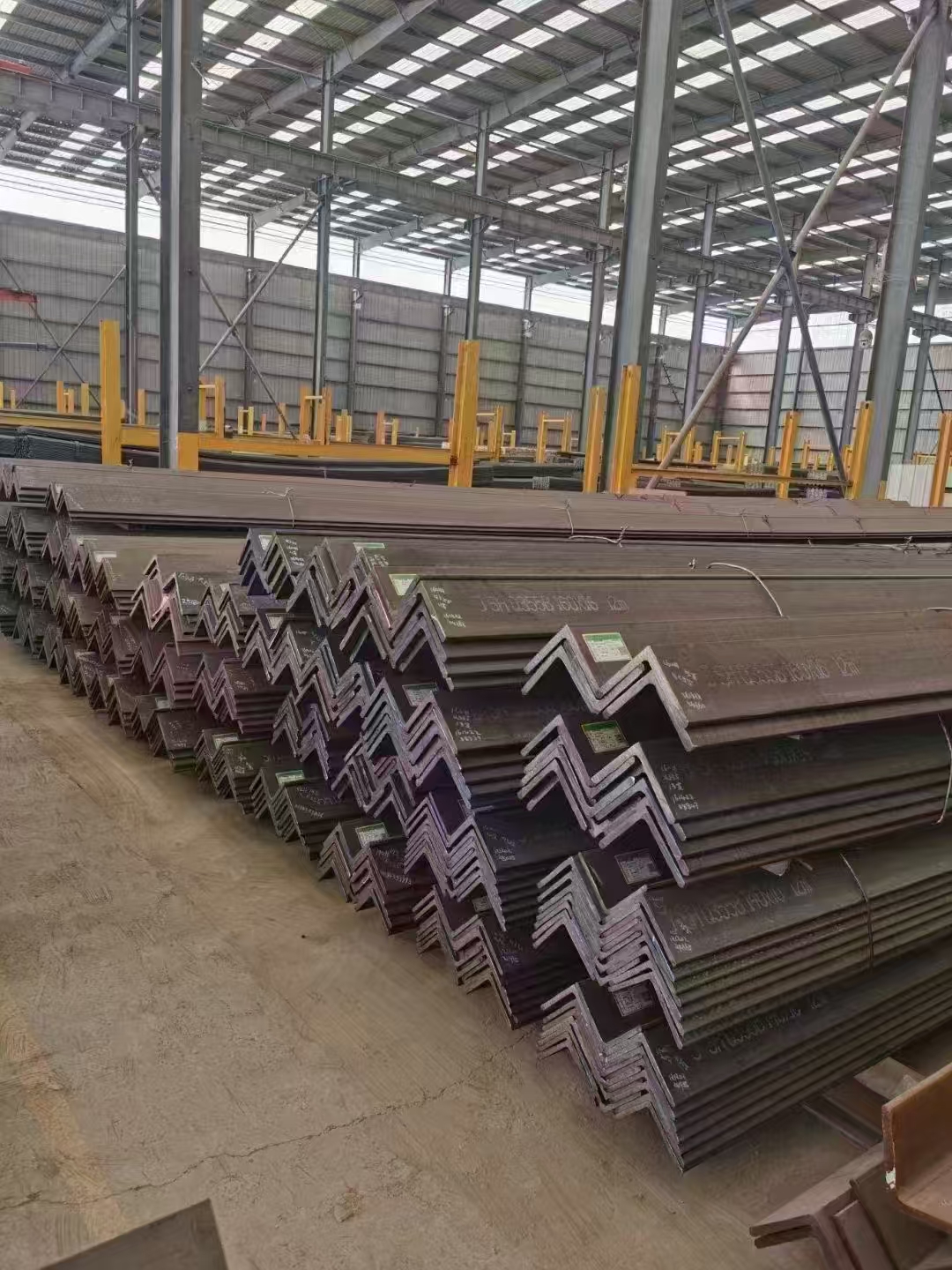Competitive wholesale prices for cost-effective purchasing.