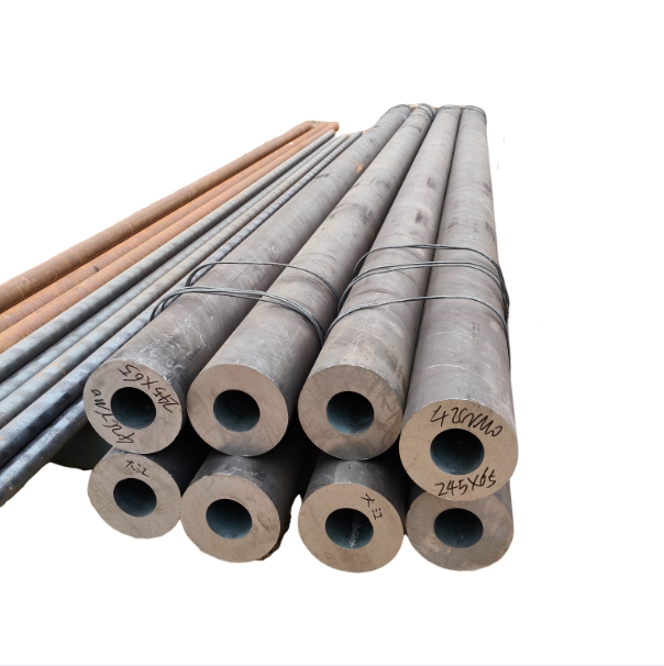 Discovering the beauty of carbon steel in modern design trends
